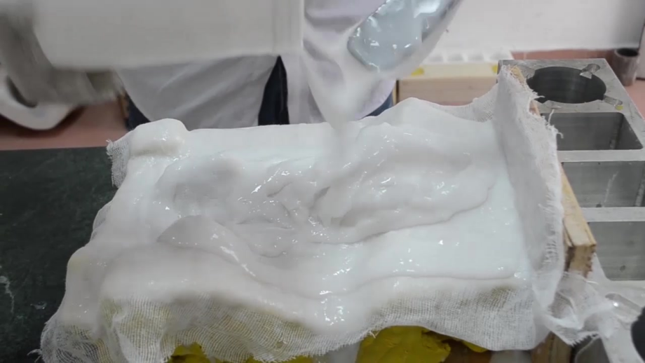 模具硅膠刷模如何使用，有什么需要注意的 ？